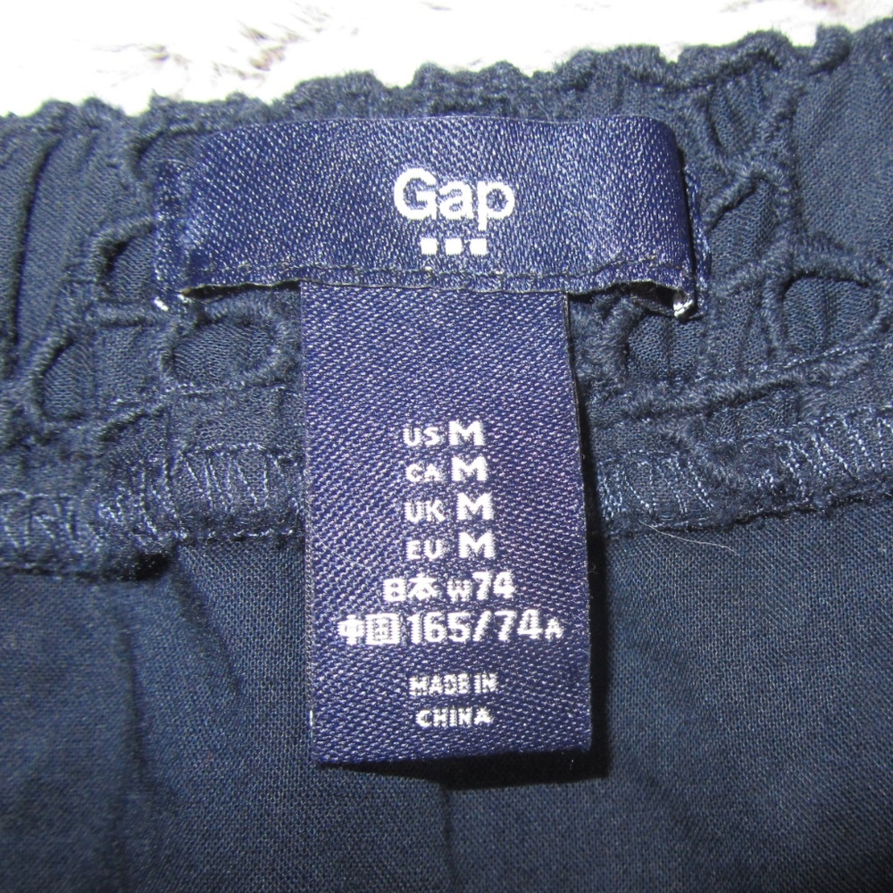 Gap 100% Cotton Eyelet Lace Navy Skirt - Picture 4 of 9
